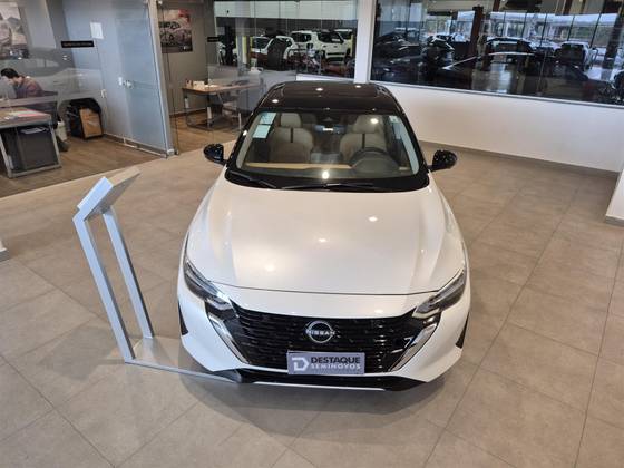 NISSAN SENTRA 2.0 16V GASOLINA EXCLUSIVE XTRONIC NISSAN SENTRA 2.0 16V GASOLINA EXCLUSIVE XTRONIC